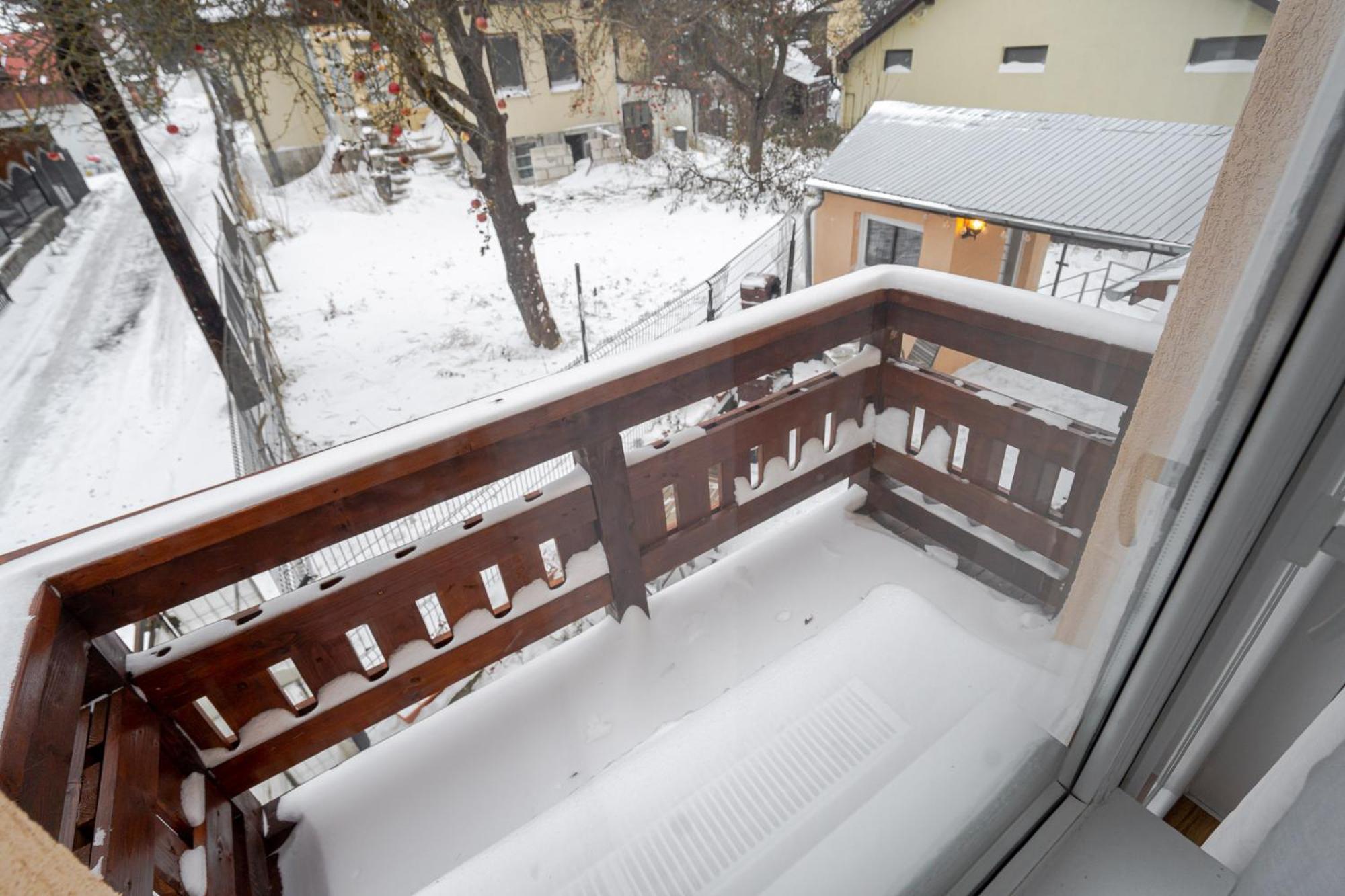 Hotel Casa Bucegi Buşteni Esterno foto